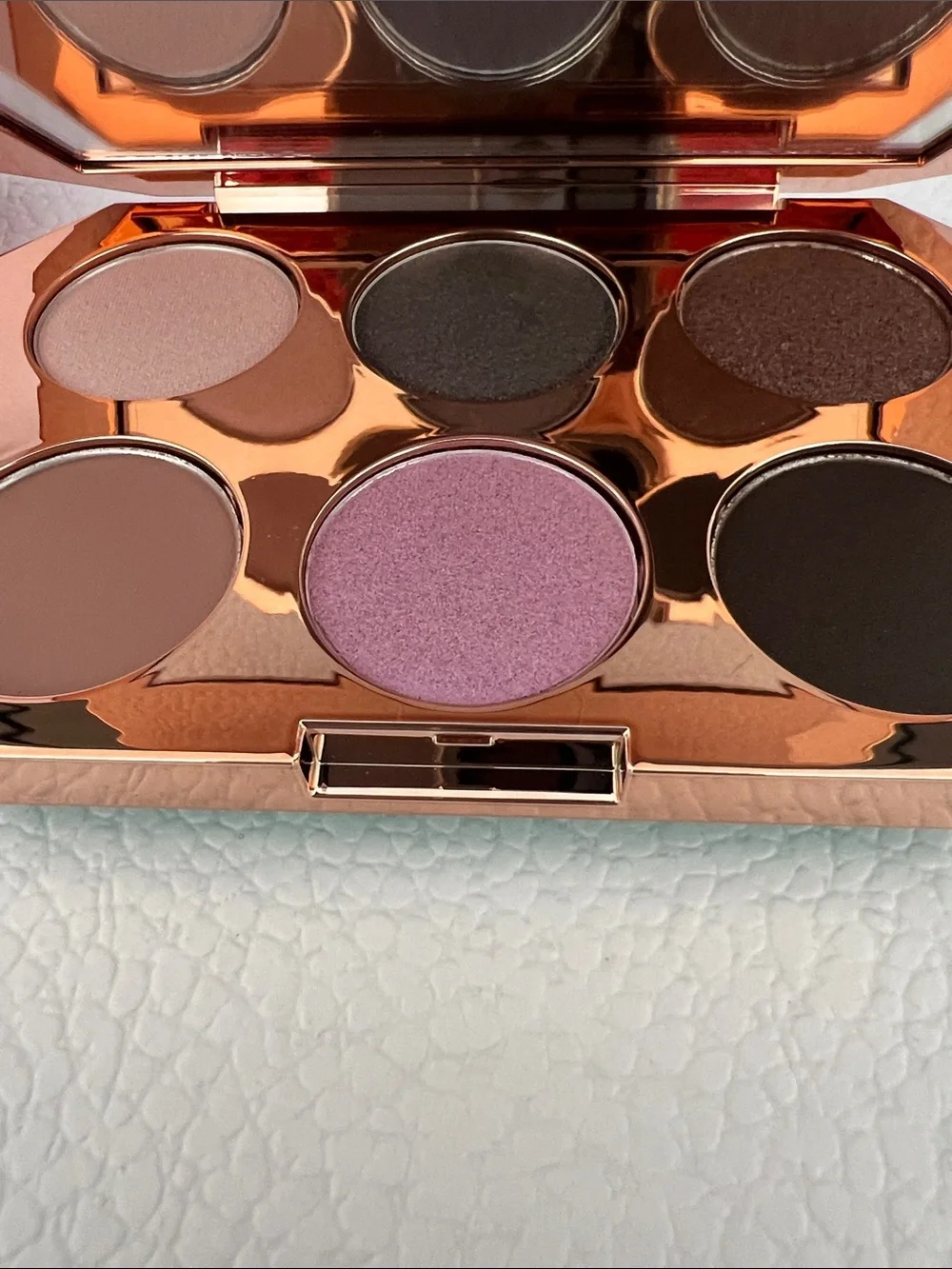 MAC - M-A-CNIFICENT eyeshadow palette